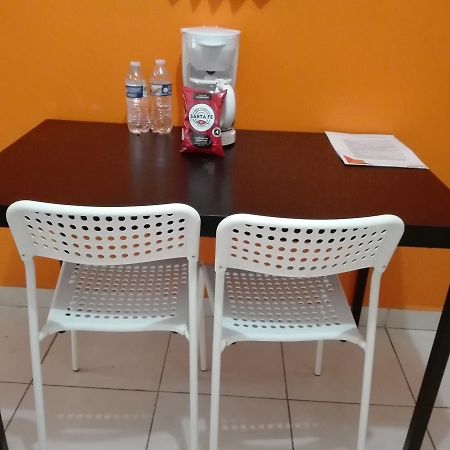 Mv Suites Monterrey Bagian luar foto
